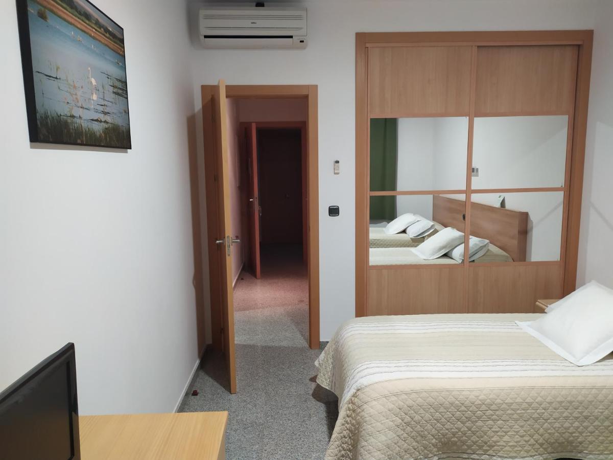 Hotel Albanta La Lantejuela Eksteriør bilde