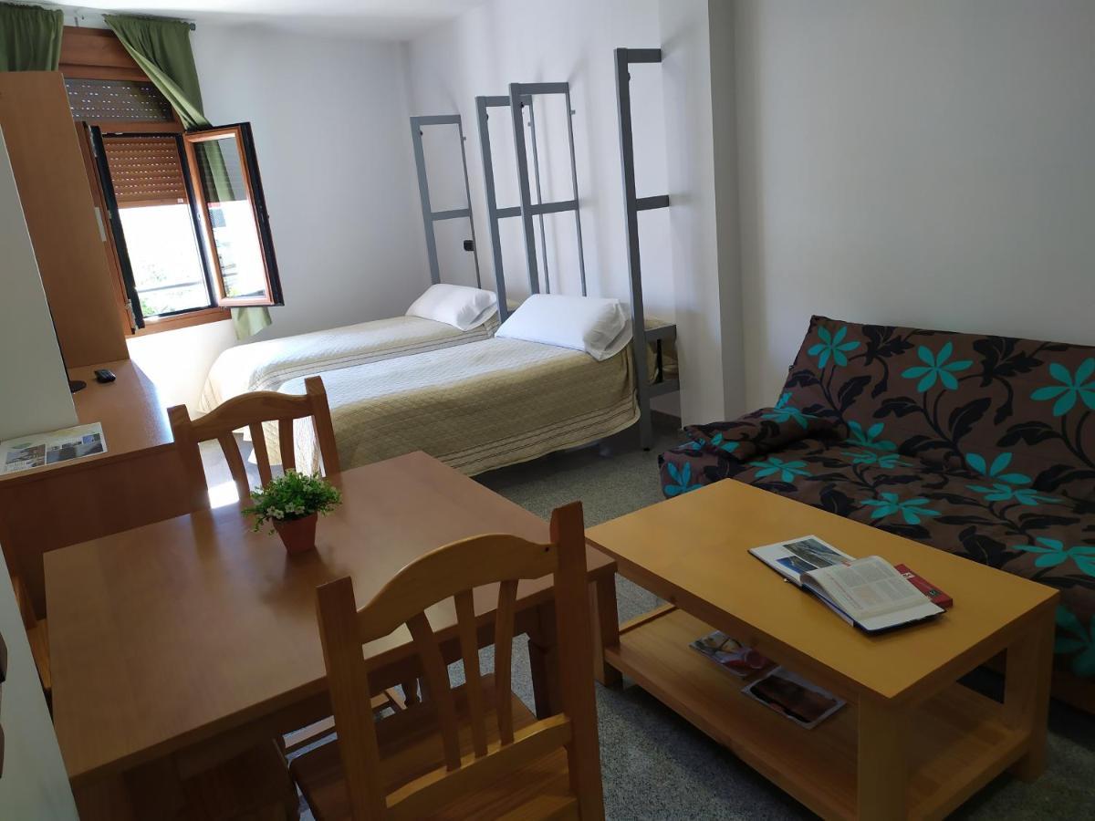 Hotel Albanta La Lantejuela Eksteriør bilde