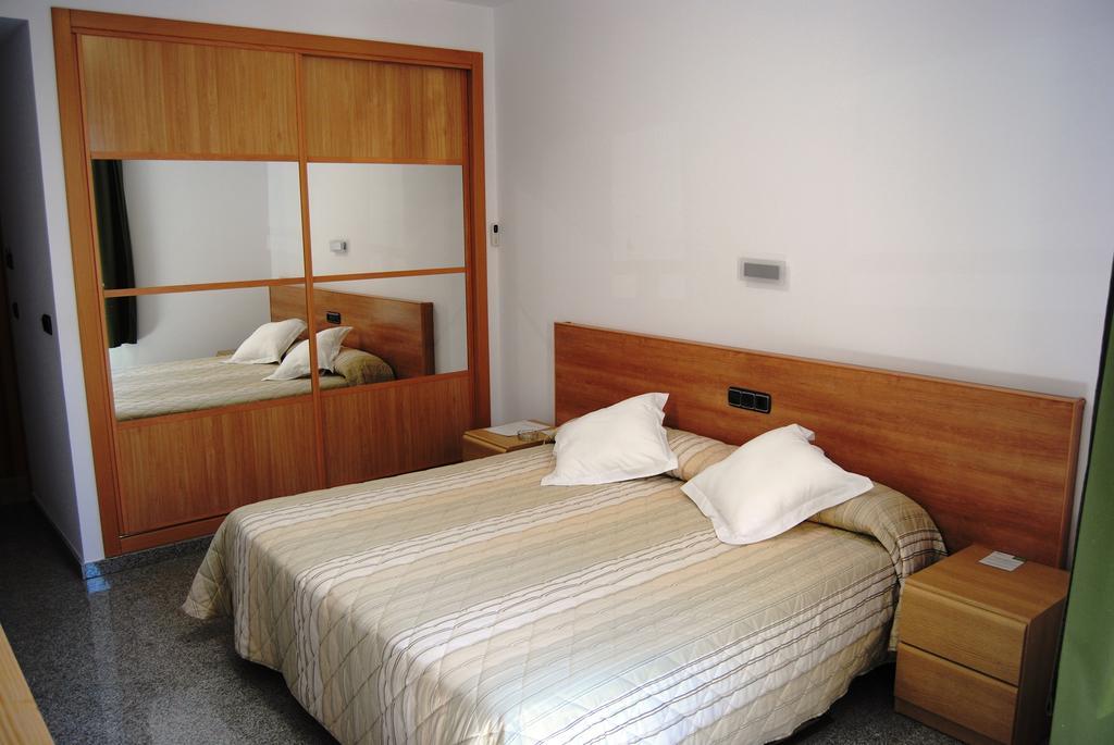 Hotel Albanta La Lantejuela Eksteriør bilde