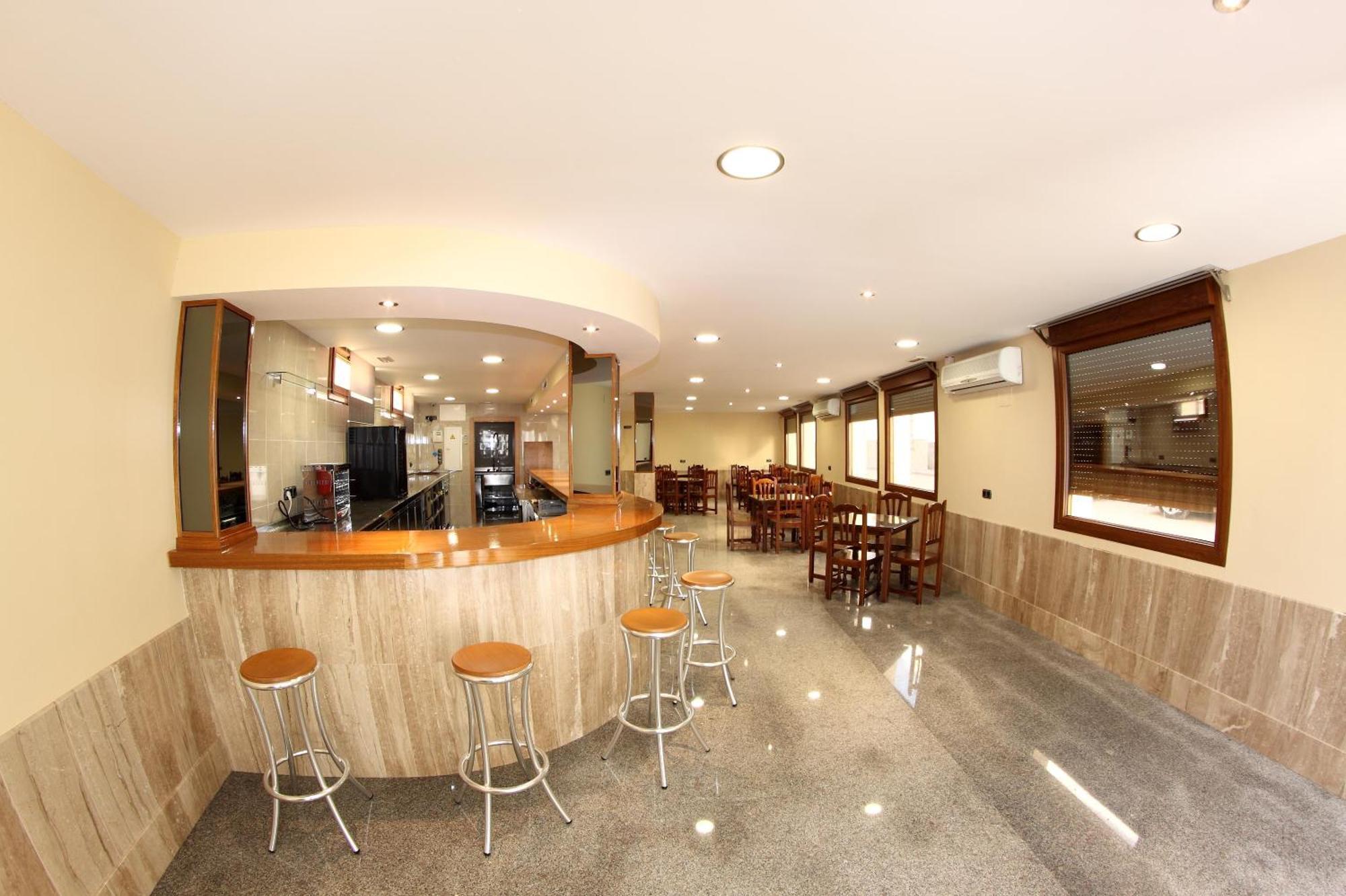 Hotel Albanta La Lantejuela Eksteriør bilde