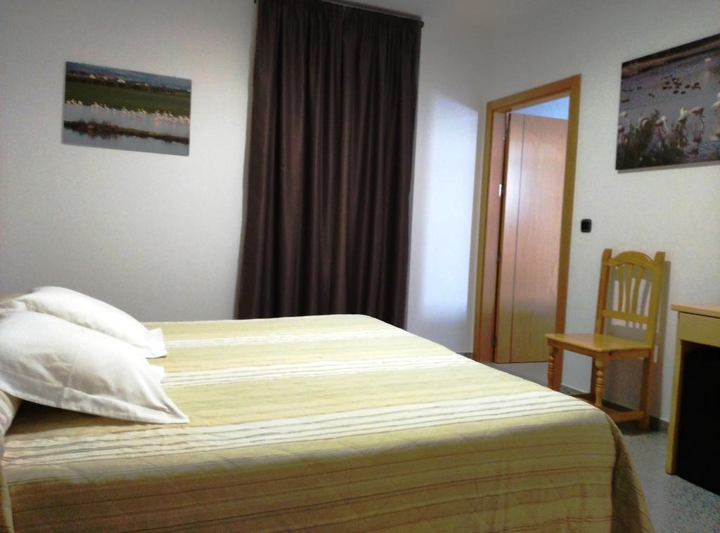 Hotel Albanta La Lantejuela Eksteriør bilde