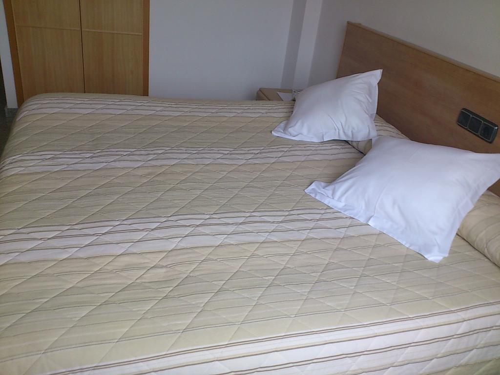 Hotel Albanta La Lantejuela Eksteriør bilde